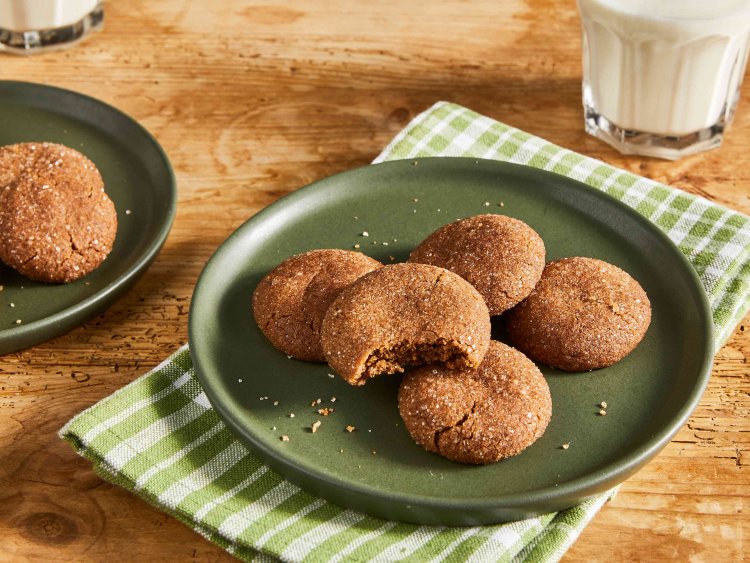 Grandma's Gingersnap Cookies