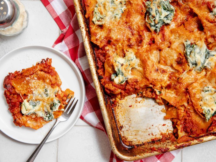 I Tried Giada De Laurentiis' Lasagna Recipe and It's the Only Way I'll Make It From Now On